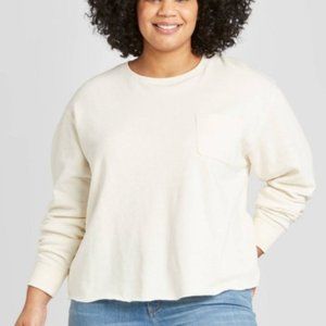 Women's Plus Size Crewneck Sweatshirt